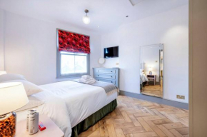 Made in Chelsea- 2 bed by Out of Office Lifestyle